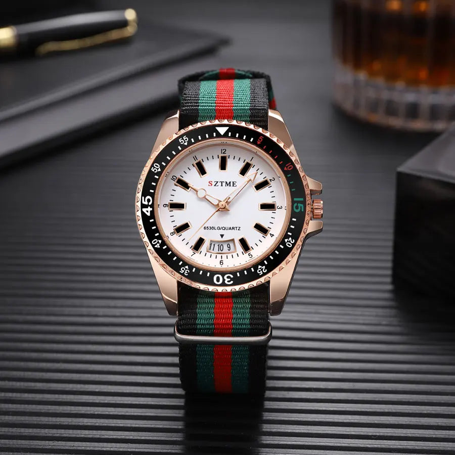 New fashionable men's nylon strap calendar watch, luxurious