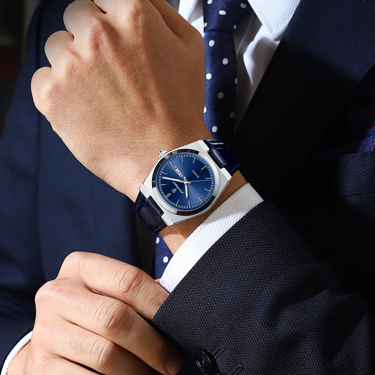 POEDAGAR Luxury Trend Men Watch Waterproof Luminous Date Week Man Wristwatch Military Outdoor Leather Men's Quartz Watch